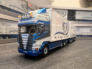 IRONCROFT; SCANIA 4 SERIES TOPLINE BOX EKIPAGE