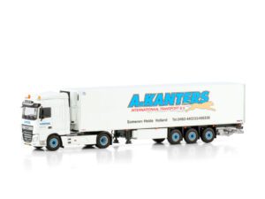 A. KANTERS TRANSPORT; DAF XF SPACE CAB MY2017 4X2 REEFFER TRAILER – 3 AXLAR