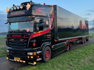 NORDPAL; SCANIA R6 TOPLINE 4X2 BOX TRAILER – 2 AXLE