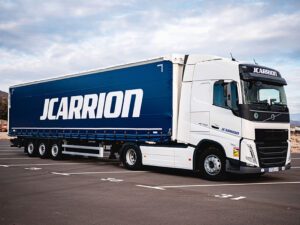 Transportes J. Carrión; VOLVO FH5 GLOBETROTTER 4X2 CURTAINSIDE TRAILER – 3 AXLE