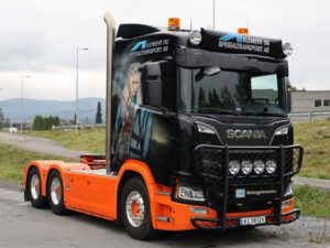 Element och Specialtransport; SCANIA R NORMAL CR20N 6X4