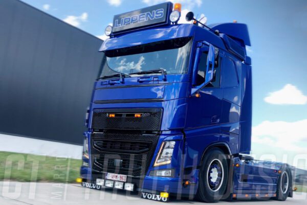 Lippens; VOLVO FH4 SLEEPER CAB 4X2