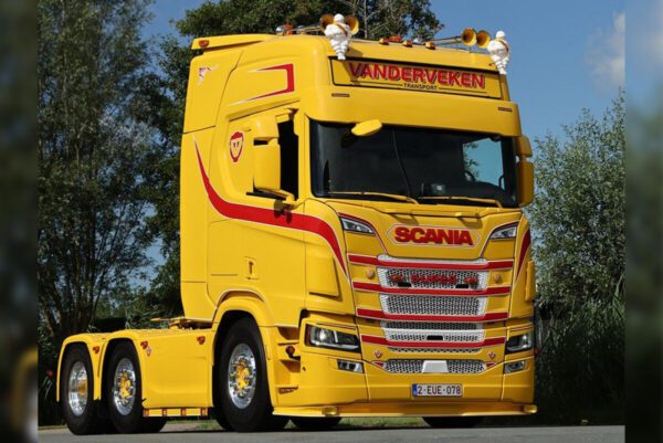 Transport Vanderveken; SCANIA R HIGHLINE CR20H 6X2 TWIN STYR - Bild 3