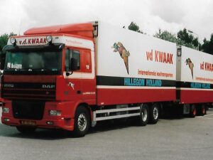 Van Der Kwaak; DAF 95XF SPACE CAB 6X2 TAG AXLE RIGED REEFER TRUCK DRAWBAR TRAILER