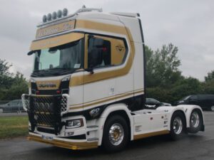 Verlhac TPS; SCANIA S HIGHLINE CS20H 6X2 TAG AXLE