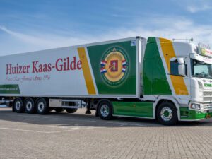 Visser Kaas; SCANIA R HIGHLINE CR20H 4X2 REEFER TRAILER – 3 AXLE