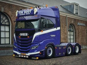 W. Neidhöfer Transport; IVECO S-WAY AS HIGH 6X2 TWIN STEER